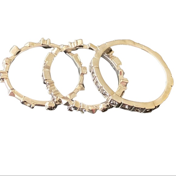 Kendra Scott Karis Silver Ring with Gray Stones - Picture 2 of 6